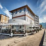 Apartments Vila Piranesi
