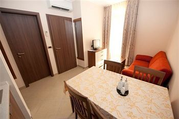Piranesi Hotel 3*